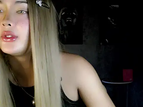 urfuckingdoll69 online show from May 21, 2026, 8:54 am