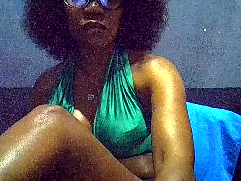 PreettyTee online show from July 17, 2026, 11:42 pm