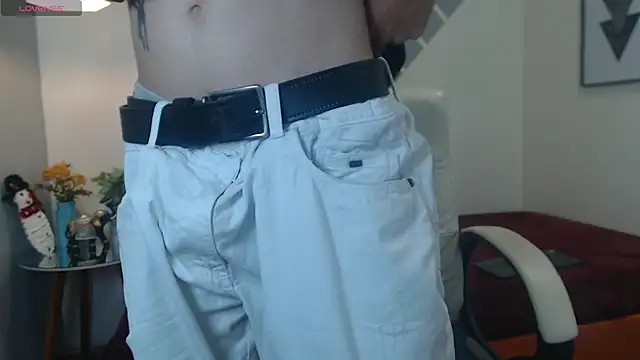 LucassSmith11 online show from February 24, 2026, 4:05 pm