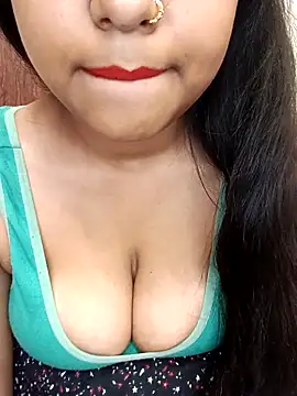 RESHMA01 online show from April 2, 2026, 6:38 pm