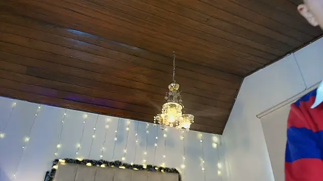 Snapshot of Brenda_Tina chatting on December 4, 2025, 12:25 pm Brenda Tina online show from December 4, 2025, 12:25 pm