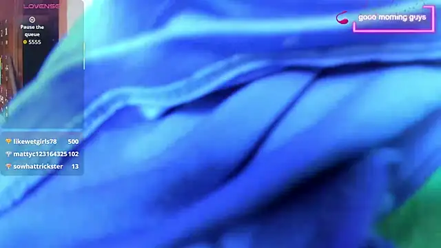 Snapshot of AnitaDuque chatting on December 23, 2025, 10:35 am AnitaDuque online show from December 23, 2025, 10:35 am