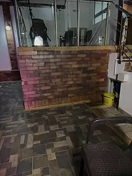 AnitaDuque online show from April 10, 2026, 4:17 am