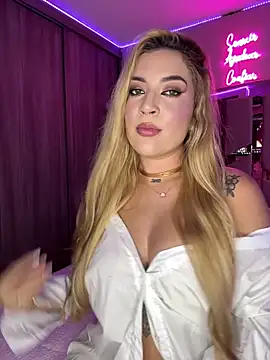 AlyonaWester  online show from February 13, 2026, 9:33 pm