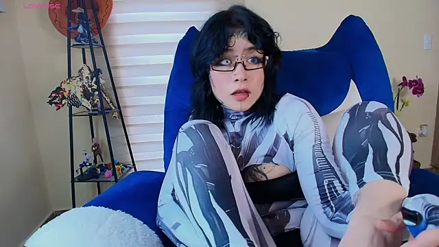 AryRousse online show from February 28, 2026, 8:43 pm