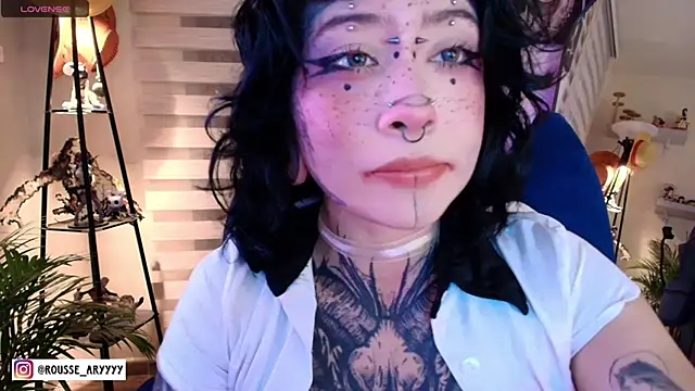 AryRousse online show from June 5, 2026, 3:35 am