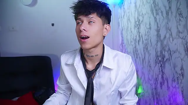 Jake beach  online show from December 2, 2025, 1:22 am