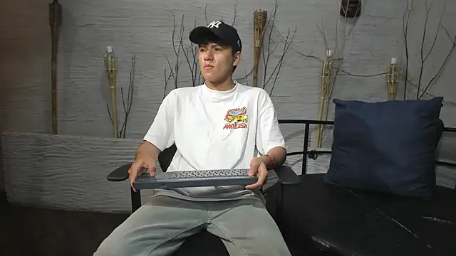 isaac grimm online show from February 3, 2026, 3:15 am