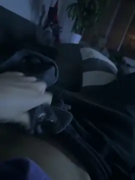 ResponsibleAir2 online show from December 1, 2025, 9:36 am