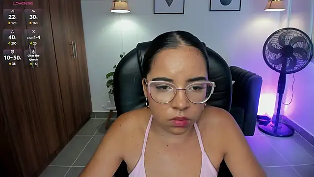 alana martiins online show from June 4, 2026, 7:53 pm