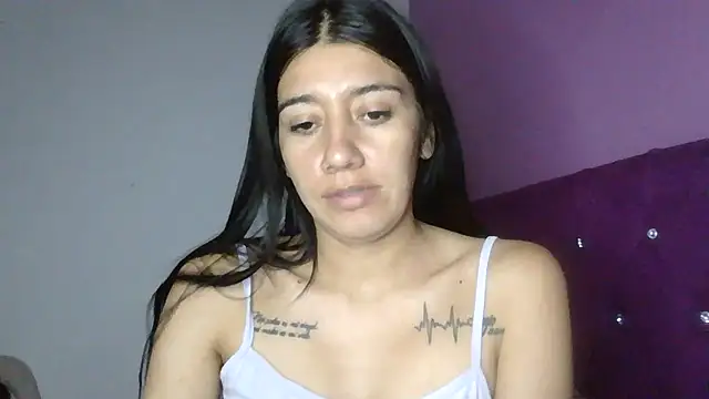 TaylorLove- online show from December 16, 2025, 12:59 am