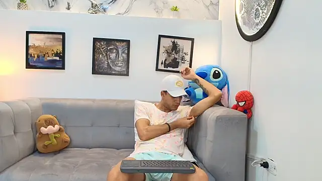 BIG COCKS online show from December 17, 2025, 7:25 am