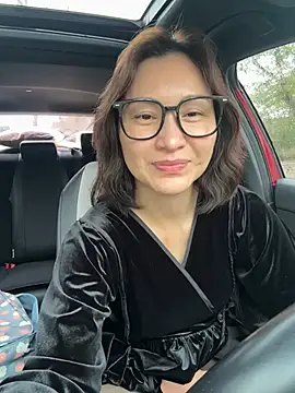 A-ZJunn online show from March 3, 2026, 7:14 am