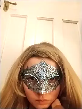 Amy01112 online show from January 5, 2026, 5:38 pm