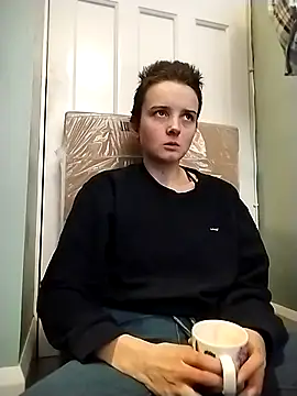 Amy01112 online show from February 12, 2026, 2:45 pm