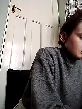 Amy01112 online show from March 18, 2026, 4:43 pm