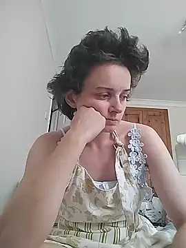 Amy01112 online show from June 21, 2026, 2:30 pm