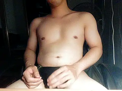 Snapshot of wesleiiiii chatting on February 25, 2026, 5:00 pm wesleiiiii online show from February 25, 2026, 5:00 pm