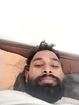 Snapshot of hottyraja69 chatting on December 1, 2025, 5:12 am hottyraja69 online show from December 1, 2025, 5:12 am