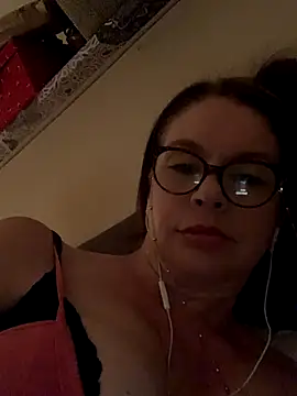 Snapshot of CherryCe chatting on November 30, 2025, 9:52 pm CherryCe online show from November 30, 2025, 9:52 pm