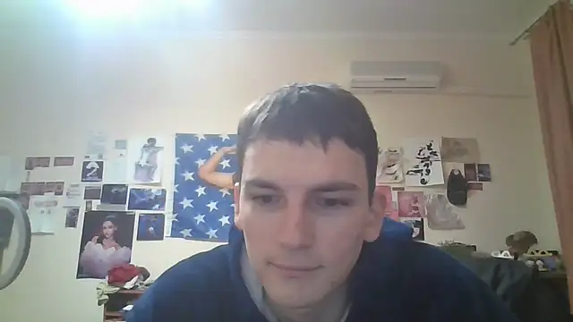 leo cutie online show from February 1, 2026, 8:51 pm