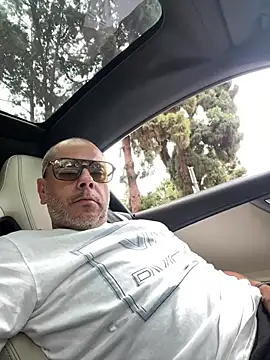 Snapshot of ValuedConcept687 chatting on May 27, 2026, 5:21 pm ValuedConcept687 online show from May 27, 2026, 5:21 pm