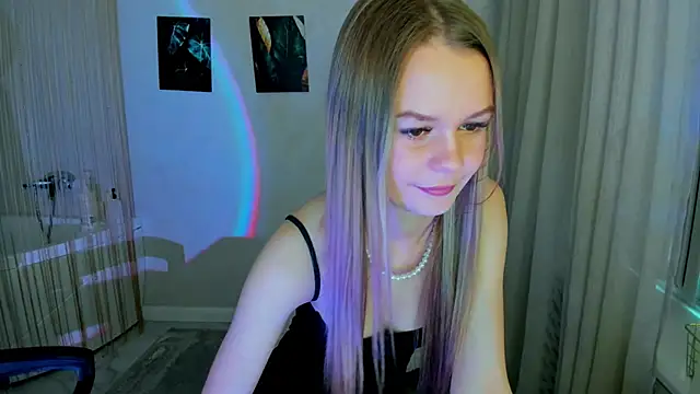 MidnighteAura online show from March 14, 2026, 11:37 am