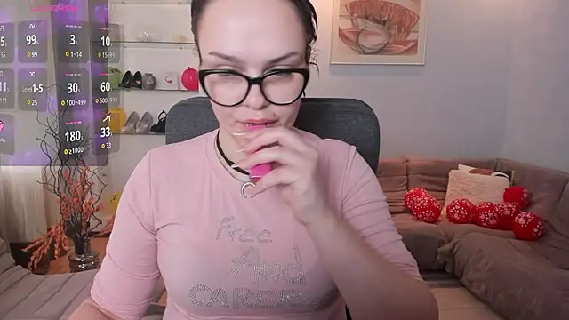 KamillaJei online show from March 5, 2026, 4:52 am