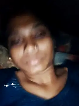 Snapshot of Roshnibaria chatting on April 23, 2026, 4:20 pm Roshnibaria online show from April 23, 2026, 4:20 pm