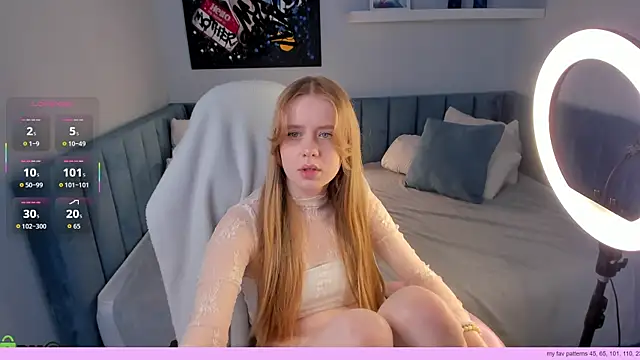 Snapshot of Victori_Fox chatting on May 7, 2026, 11:43 pm Victori Fox online show from May 7, 2026, 11:43 pm