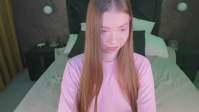 Tessa Sunn online show from January 18, 2026, 1:20 am