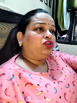 Snapshot of Sexey-Model21 chatting on May 8, 2026, 10:09 am Sexey-Model21 online show from May 8, 2026, 10:09 am