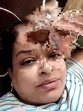 Snapshot of Sexey-Model21 chatting on May 30, 2026, 8:33 am Sexey-Model21 online show from May 30, 2026, 8:33 am