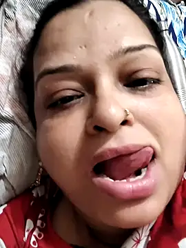 Snapshot of Sexey-Model21 chatting on June 4, 2026, 8:20 am Sexey-Model21 online show from June 4, 2026, 8:20 am