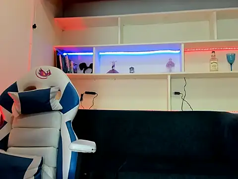 Samantha Martiness online show from January 15, 2026, 11:37 am