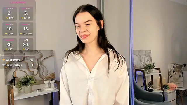 MaiPeng online show from December 17, 2025, 5:46 am