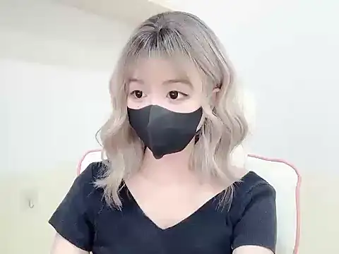 Yuyu-baobei online show from July 17, 2026, 7:19 pm