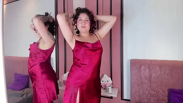 MissSavage  online show from March 14, 2026, 7:30 pm