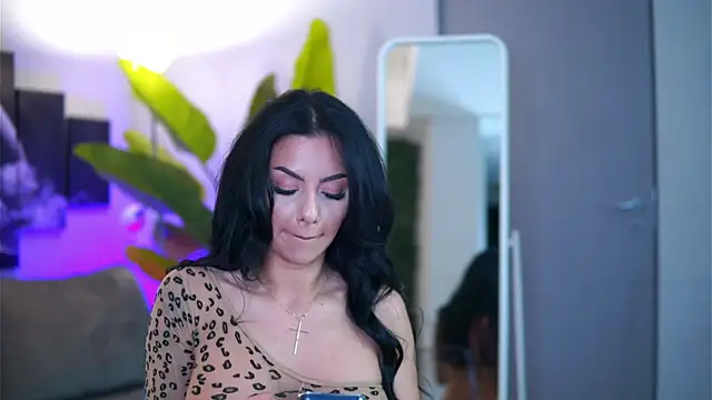 Snapshot of Ivy_Trix chatting on February 15, 2026, 7:21 pm Ivy Trix online show from February 15, 2026, 7:21 pm