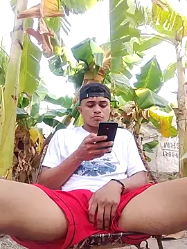 youngboypiss online show from February 4, 2026, 12:00 pm