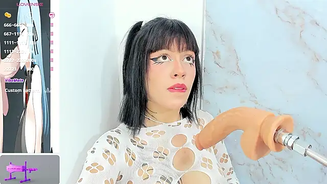 sofia shadow  online show from March 29, 2026, 5:29 am