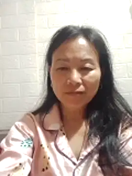 Lili-123k online show from April 15, 2026, 7:58 pm