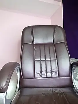 Snapshot of Lovely_Ladyboy_star chatting on December 20, 2025, 6:04 pm Lovely Ladyboy star online show from December 20, 2025, 6:04 pm