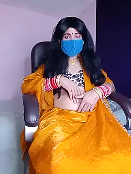 Snapshot of Lovely_Ladyboy_star chatting on December 21, 2025, 6:15 pm Lovely Ladyboy star online show from December 21, 2025, 6:15 pm