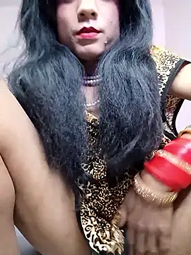 Snapshot of Lovely_Ladyboy_star chatting on January 7, 2026, 6:43 pm Lovely Ladyboy star online show from January 7, 2026, 6:43 pm