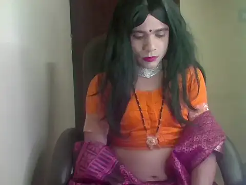 Snapshot of Lovely_Ladyboy_star chatting on February 10, 2026, 6:56 pm Lovely Ladyboy star online show from February 10, 2026, 6:56 pm