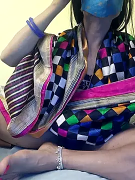 Snapshot of Lovely_Ladyboy_star chatting on February 14, 2026, 5:21 pm Lovely Ladyboy star online show from February 14, 2026, 5:21 pm