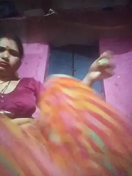 Your-shreya143 online show from April 10, 2026, 9:30 pm