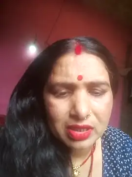 Your-shreya143 online show from April 20, 2026, 7:11 am