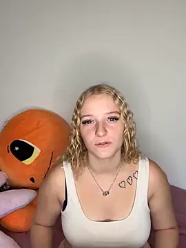 Sophie cute06 online show from December 20, 2025, 8:10 am